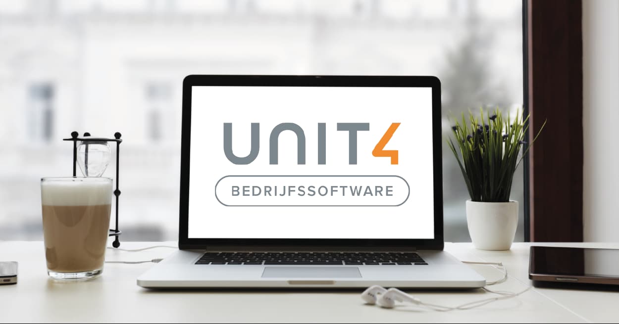 Unit4 bedrijfssoftware logo op laptop