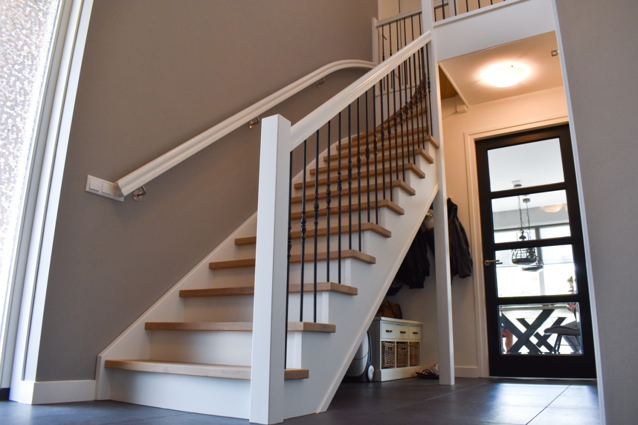 De Vries Trappen TriFact365